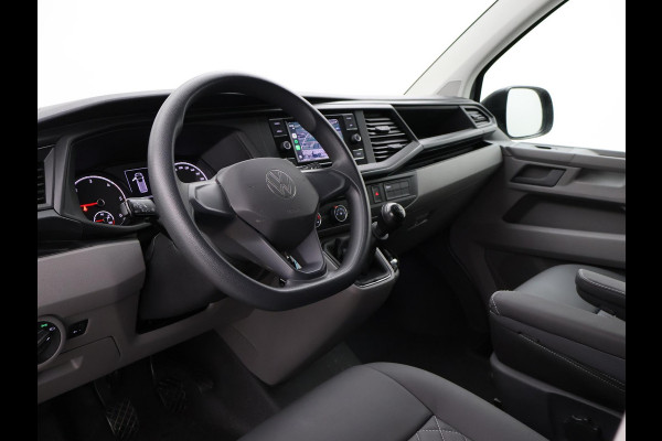 Volkswagen Transporter 2.0 TDI L2H1 + LEDER | TREKHAAK | CAMERA | APPLE CARPLAY | L.M. VELGEN