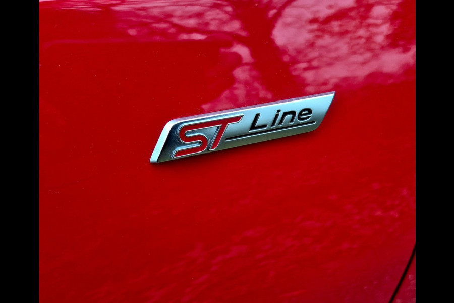 Ford Focus 1.0 EcoBoost Hybrid ST Line . Camera . Navigatie