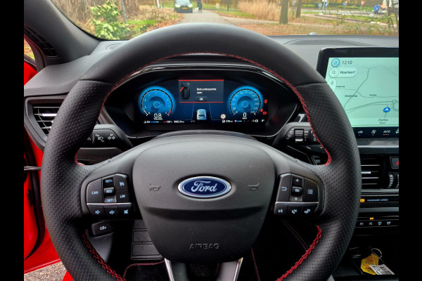 Ford Focus 1.0 EcoBoost Hybrid ST Line . Camera . Navigatie