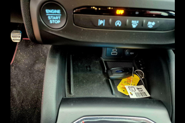 Ford Focus 1.0 EcoBoost Hybrid ST Line . Camera . Navigatie