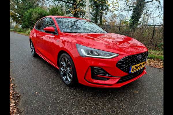 Ford Focus 1.0 EcoBoost Hybrid ST Line . Camera . Navigatie
