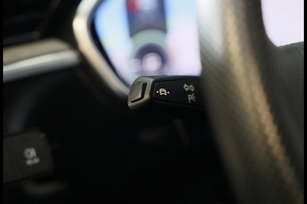 Audi Q3 45 TFSI e S Line / AUT / Memory / 360 Camera / Acc / Lane Assist / Dode Hoek / Ledere Zetels / Pano / Sfeer / Matrix / 21