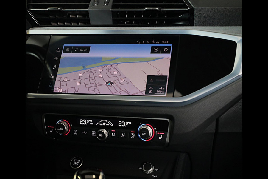 Audi Q3 45 TFSI e S Line / AUT / Memory / 360 Camera / Acc / Lane Assist / Dode Hoek / Ledere Zetels / Pano / Sfeer / Matrix / 21