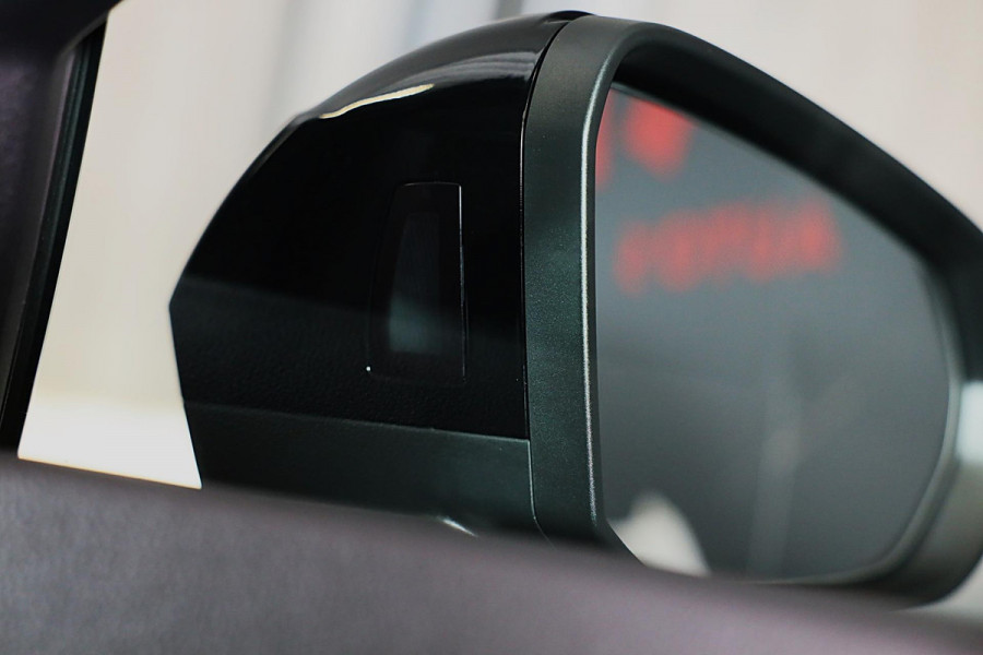 Audi Q3 45 TFSI e S Line / AUT / Memory / 360 Camera / Acc / Lane Assist / Dode Hoek / Ledere Zetels / Pano / Sfeer / Matrix / 21