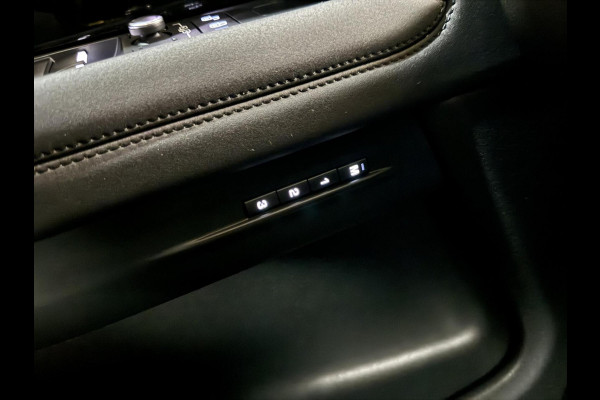 Land Rover Range Rover Evoque 1.5 P300e AWD R-Dynamic S Pano 360°