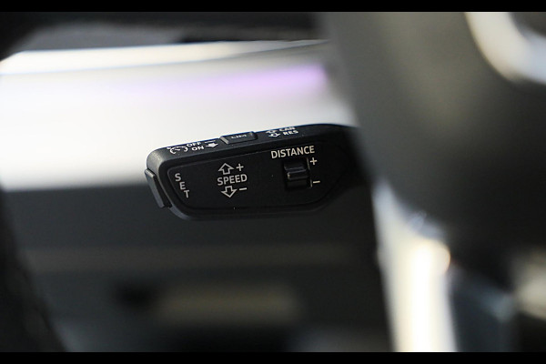 Audi Q7 55 TFSI e Quattro SQ7 Look / Head Up / RS Zetels / Leder / Memory / Acc / F1 / Lane Assist / Massage / Open Pano / 23 Inch