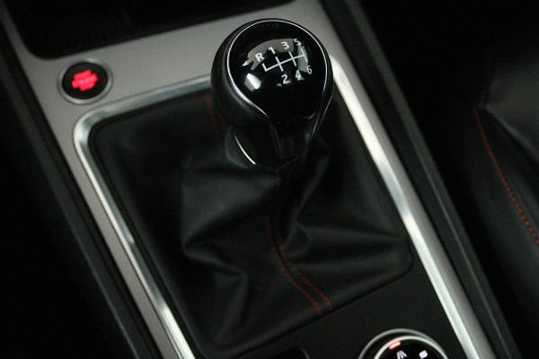 Seat Ateca 1.5 TSI FR Business Intense (PANORAMADAK, STOELVERWARMING, LED, CAMERA, 1e EIGENAAR, GOED ONDERHOUDEN)