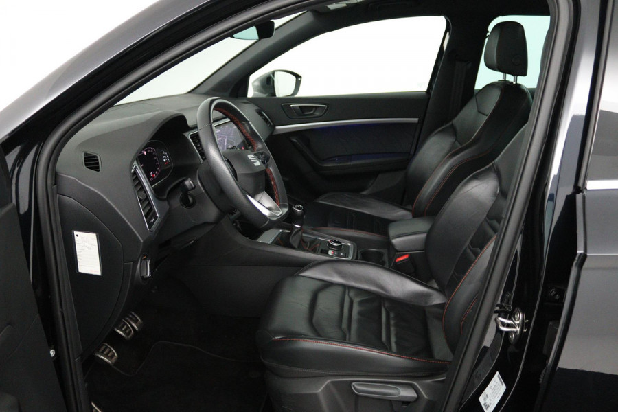 Seat Ateca 1.5 TSI FR Business Intense (PANORAMADAK, STOELVERWARMING, LED, CAMERA, 1e EIGENAAR, GOED ONDERHOUDEN)