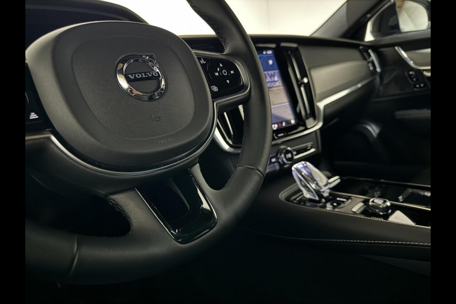 Volvo V90 2.0 T6 Plug-in hybrid AWD Ultra Dark Pano H/K 360 ACC Trekh.