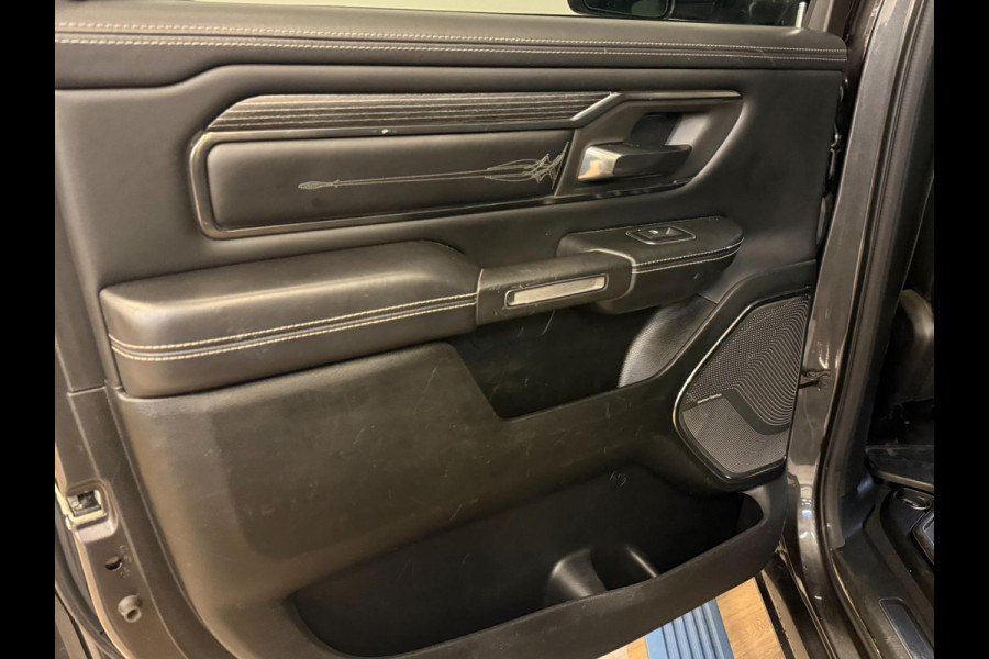 Dodge Ram 1500 5.7 V8 4x4 Crew Cab Limited|PANO|NAP|INRUIL MOGELIJK
