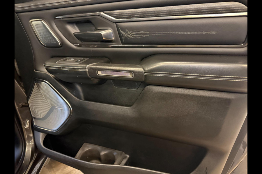 Dodge Ram 1500 5.7 V8 4x4 Crew Cab Limited|PANO|NAP|INRUIL MOGELIJK