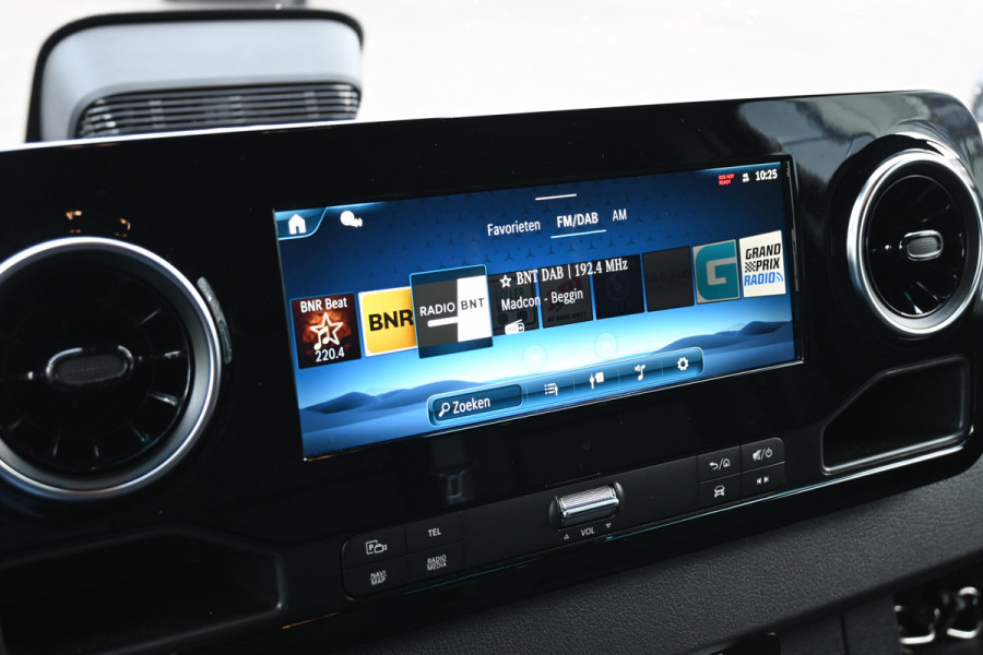 Mercedes-Benz eSprinter 320 L2H2 Select 81kWh Reikwijdte 257km volgens WLTP Snellader, Distronic, Trekhaak, Etc.