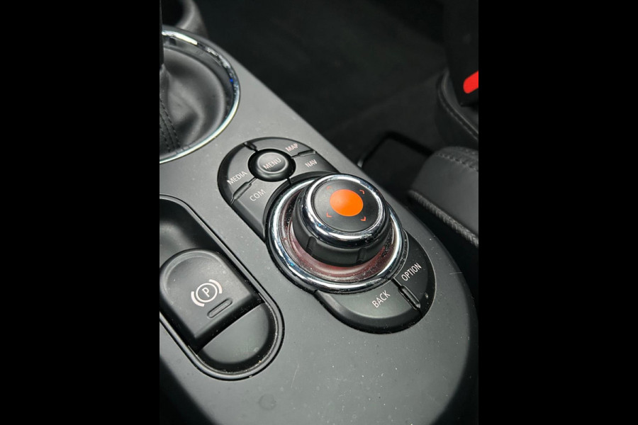 MINI Mini Electric Yours 33 kWh Leder HarmanKardon Panodak !!NIEUWBINNEN!!