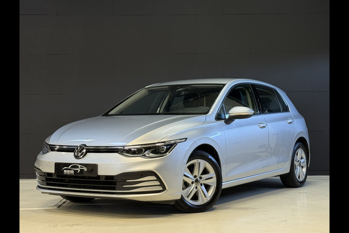 Volkswagen Golf 1.5 TSI Life Business | Memory stoelen | Camera | Full LED | Apple Carplay