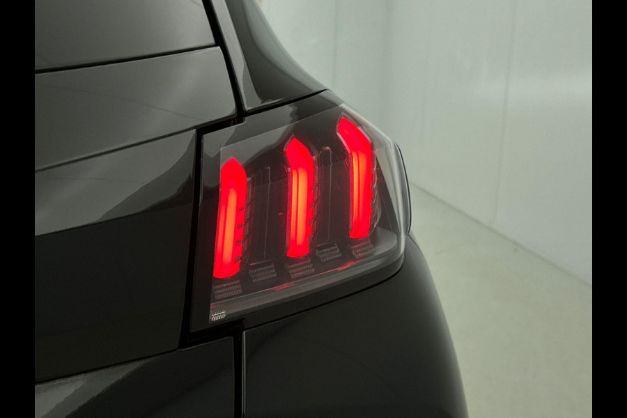 Peugeot e-208 EV Allure 50 kWh Panoramadak Airco ECC Adaptive Cruise Control Full LED Carplay Navi Parkeersensoren + Camera Achter DAB+