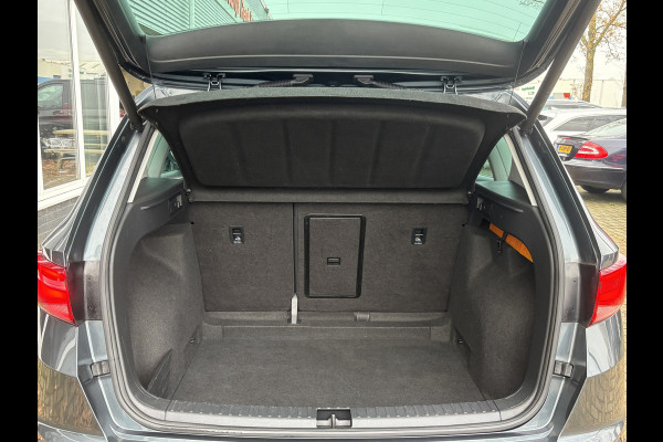 Seat Ateca 1.5 TSI Business Intense | Automaat | Trekhaak | Stoel Verwarming | Apple Carplay