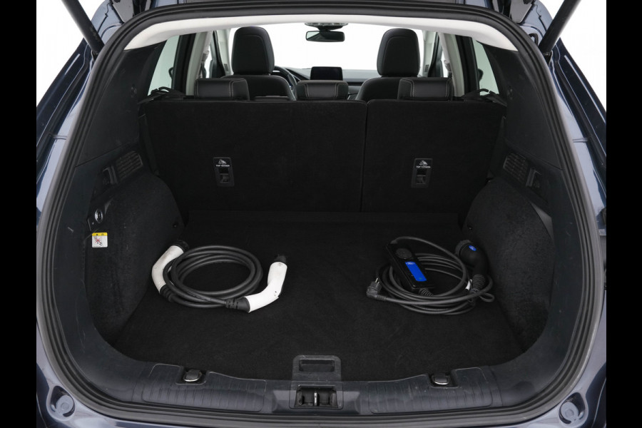 Ford Kuga 2.5 PHEV Vignale (Plug-In) (INCL-BTW) Aut. *PANO | LUXURY-LEATHER | DIGI-COCKPIT | FULL-LED | BANG/OLUFSEN-AUDIO |  HEAD-UP | KEYLESS | DAB | CARPLAY | NAVI-FULLMAP | MEMORY-PACK | HEATED-COMFORTSEATS | LANE-ASSIST | .