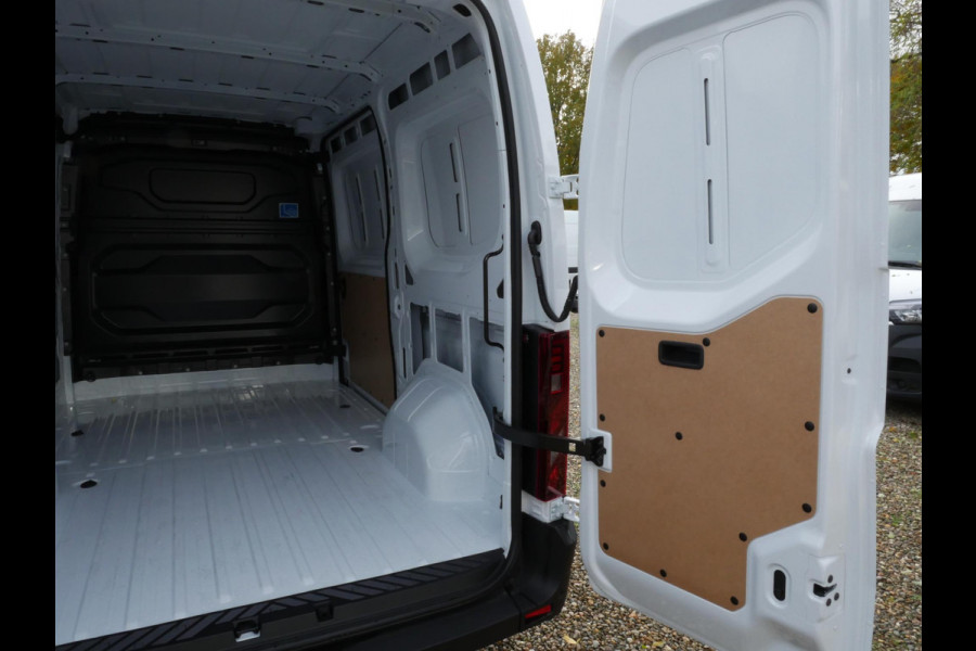 Renault Master 2.0 dCi 136PK L2H2 Airco NIEUW BPM-vrij direct uit voorraad leverbaar