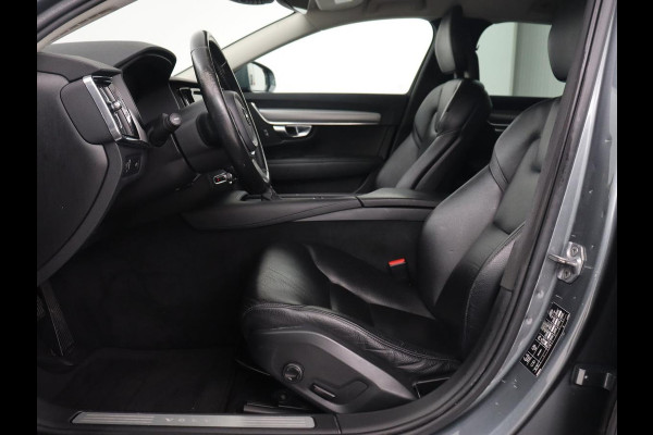 Volvo V90 2.0 D3 Momentum | Leder | Trekhaak | Stoelverwarming | Adaptive cruise | Carplay | Navigatie | Digital Cockpit | Full LED | Parkeerhulp | Climate control