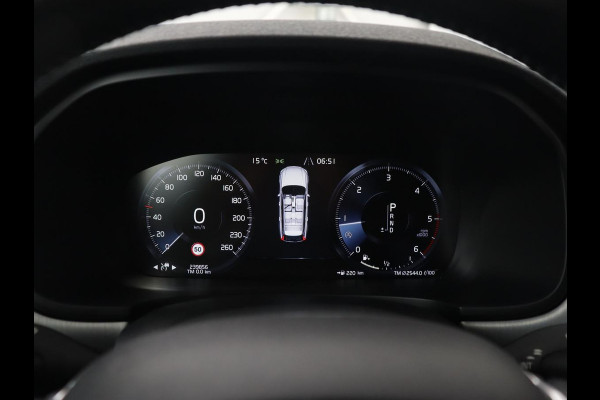 Volvo V90 2.0 D3 Momentum | Leder | Trekhaak | Stoelverwarming | Adaptive cruise | Carplay | Navigatie | Digital Cockpit | Full LED | Parkeerhulp | Climate control