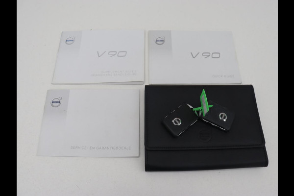 Volvo V90 2.0 D3 Momentum | Leder | Trekhaak | Stoelverwarming | Adaptive cruise | Carplay | Navigatie | Digital Cockpit | Full LED | Parkeerhulp | Climate control