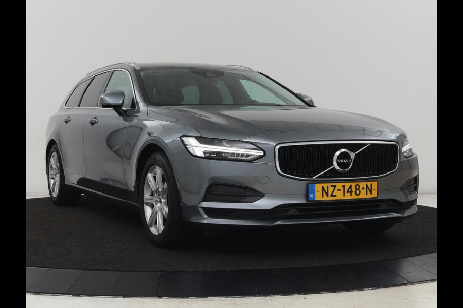 Volvo V90 2.0 D3 Momentum | Leder | Trekhaak | Stoelverwarming | Adaptive cruise | Carplay | Navigatie | Digital Cockpit | Full LED | Parkeerhulp | Climate control
