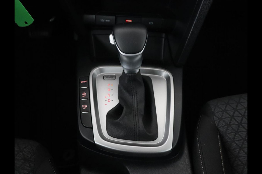 Kia Ceed 1.4 T-GDi DynamicLine | Automaat | Carplay | Camera | Navigatie | Parkeerhulp | Climate control | Bluetooth | Cruise control