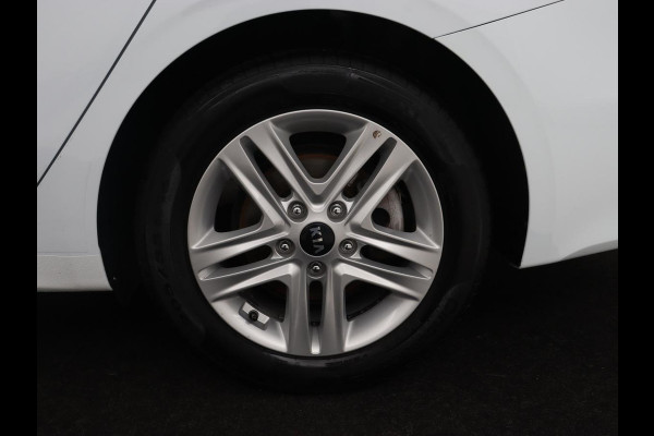 Kia Ceed 1.4 T-GDi DynamicLine | Automaat | Carplay | Camera | Navigatie | Parkeerhulp | Climate control | Bluetooth | Cruise control