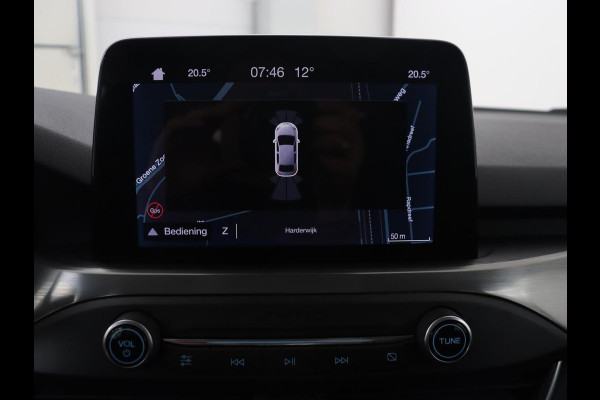 Ford Focus 1.0 EcoBoost Titanium | Automaat | Carplay | Navigatie | Keyless | Climate control | Parkeerhulp | Cruise control | Bluetooth