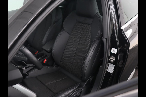 Audi A3 30 TFSI S edition | Stoelverwarming | Park Assist | Carplay | Sportstoelen | Half leder | Virtual Cockpit | Full LED | Navigatie | Bluetooth | Climate control | Cruise control