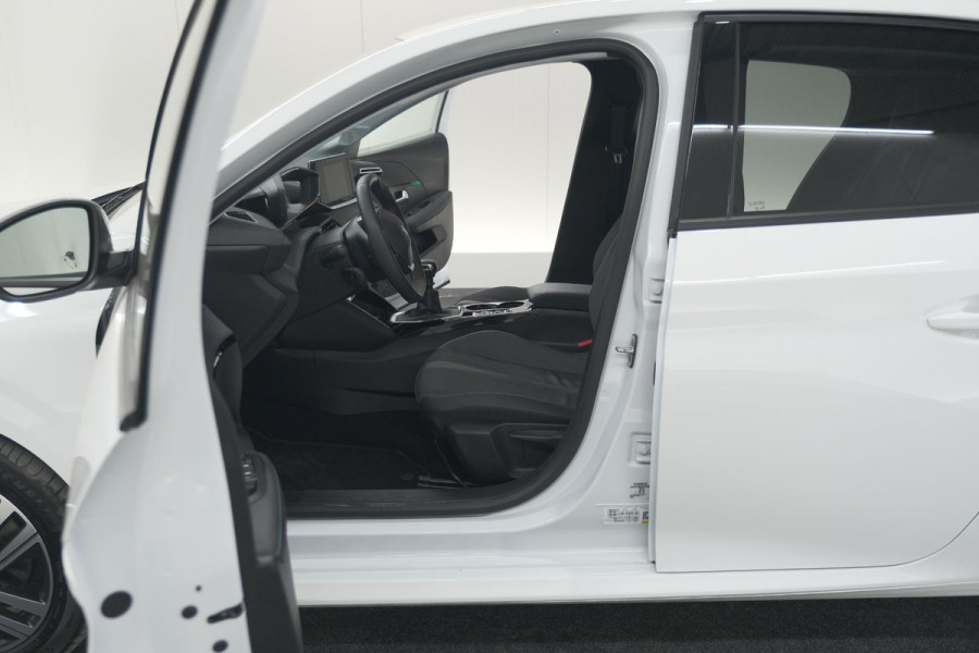 Peugeot 208 PureTech 100 Allure | Adaptieve Cruise Control | Camera | Apple Carplay