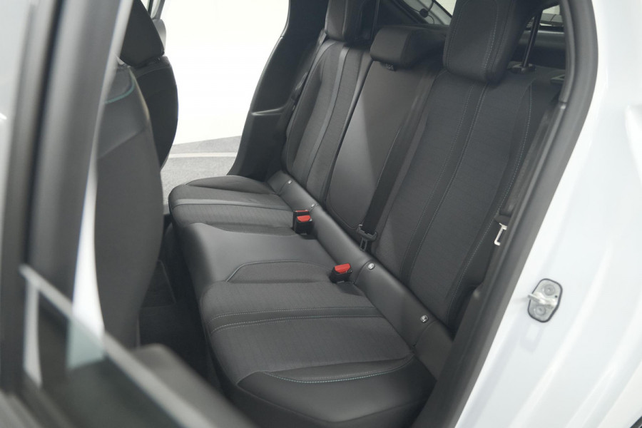 Peugeot 208 PureTech 100 Allure | Adaptieve Cruise Control | Camera | Apple Carplay