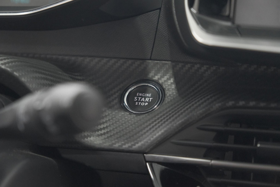 Peugeot 208 PureTech 100 Allure | Adaptieve Cruise Control | Camera | Apple Carplay