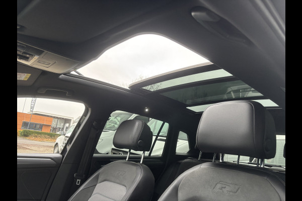 Volkswagen Tiguan 1.5 TSI ACT Highline 3x R-Line | Automaat | Pano | Adaptive Cruise | Stoelverwarming