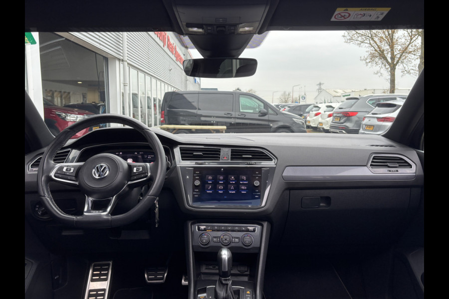 Volkswagen Tiguan 1.5 TSI ACT Highline 3x R-Line | Automaat | Pano | Adaptive Cruise | Stoelverwarming
