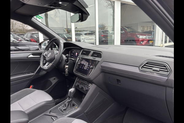 Volkswagen Tiguan 1.5 TSI ACT Highline 3x R-Line | Automaat | Pano | Adaptive Cruise | Stoelverwarming