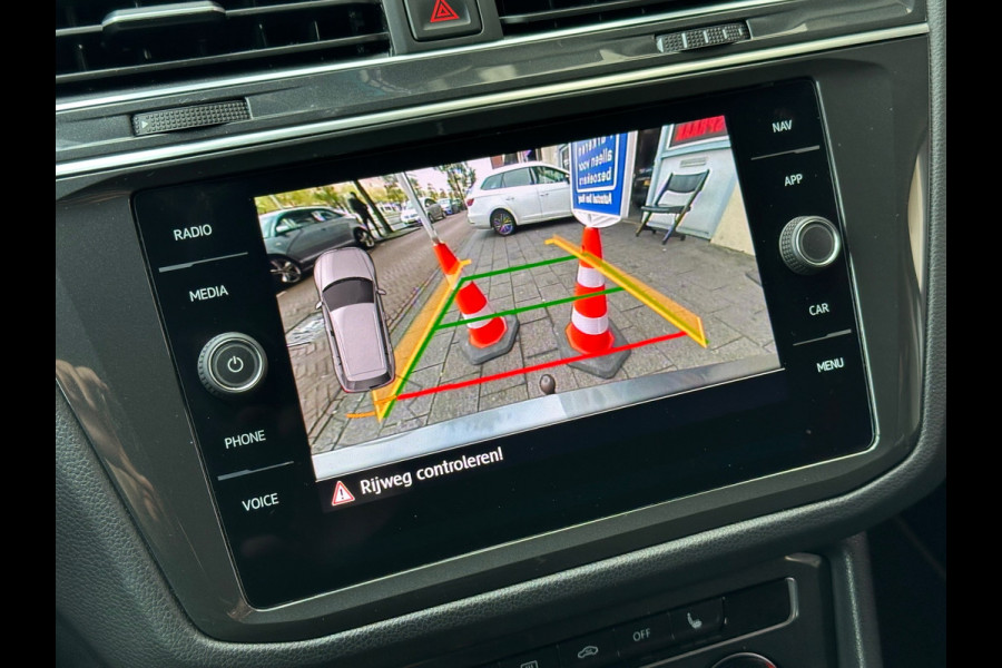 Volkswagen Tiguan 2.0 TDI 4MOTION DSG Navi Camera Carplay