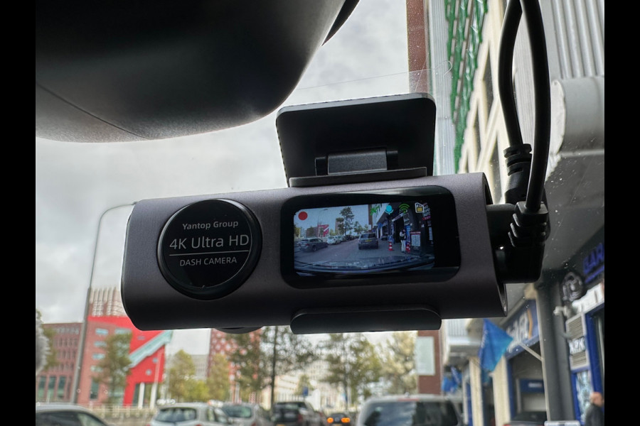 Volkswagen Tiguan 2.0 TDI 4MOTION DSG Navi Camera Carplay