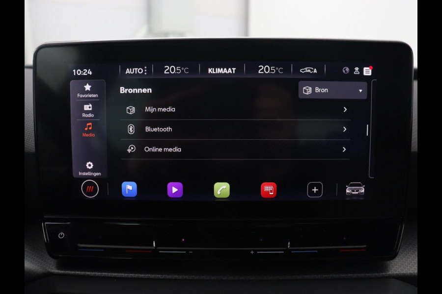 Seat Leon 1.0 TSI Style Intens | Trekhaak | Camera | Carplay | Navigatie | Adaptive cruise | DAB | Parkeerhulp | Full LED | Climate control