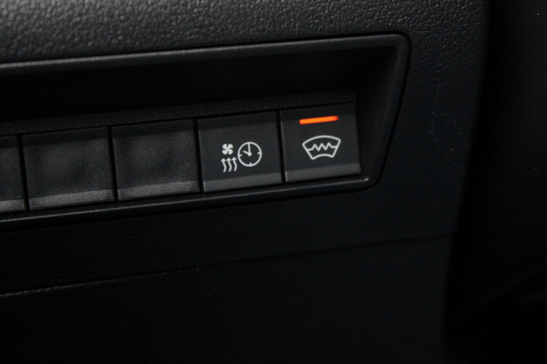 Peugeot e-Partner 136 L1 50 kWh 136pk - Airco - Cruise - PDC - Camera - Stoelverwarming - Rijklaar