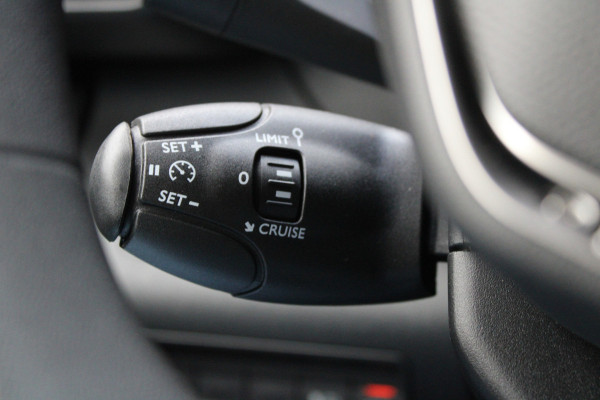 Peugeot e-Partner 136 L1 50 kWh 136pk - Airco - Cruise - PDC - Camera - Stoelverwarming - Rijklaar