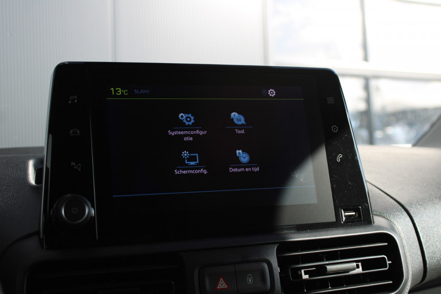 Peugeot e-Partner 136 L1 50 kWh 136pk - Airco - Cruise - PDC - Camera - Stoelverwarming - Rijklaar