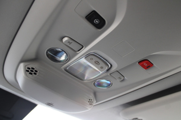 Peugeot e-Partner 136 L1 50 kWh 136pk - Airco - Cruise - PDC - Camera - Stoelverwarming - Rijklaar