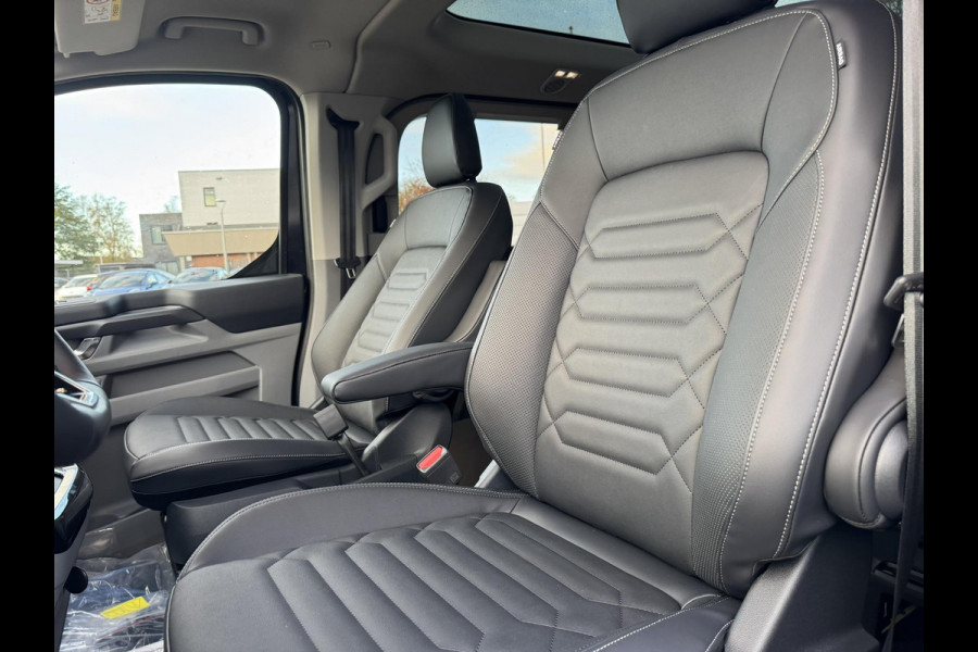 Ford Transit Custom Tourneo 340 2.5 PHEV L2H1 Titanium X 233pk | Incl. BTW/BPM Rijklaar | Handsfree elektrische dubbele zijschuifdeuren | Inklapbare trekhaak | Tourneo Luxury Pack | Verwarmbaar stuurwiel