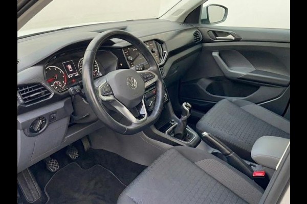 Volkswagen T-Cross 1.0 TSI Life 95pk 5bak| parksensors| airco| 18' LM-velgen