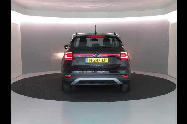 Volkswagen T-Cross 1.0 TSI Life 95pk 5bak| parksensors| airco| 18' LM-velgen