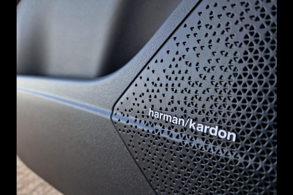 Kia Niro 1.6 GDi PHEV ExecutiveLine | Open Dak | Stoelventilatie | Dodehoek | Leder | Led |