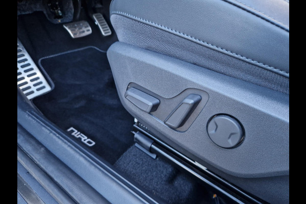 Kia Niro 1.6 GDi PHEV ExecutiveLine | Open Dak | Stoelventilatie | Dodehoek | Leder | Led |