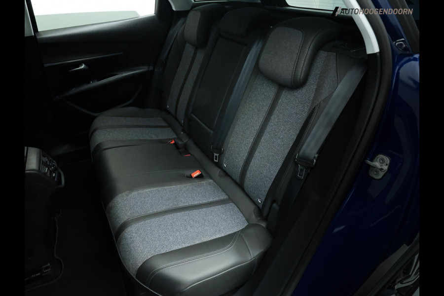 Peugeot 3008 1.2 PureTech GT Line (APPLE CARPLAY,LED,KEYLESS,DODEHOEK,DIGITAAL DISPLAY,CAMERA,LM-VELGEN,SPORTSTOELEN,CRUISE)