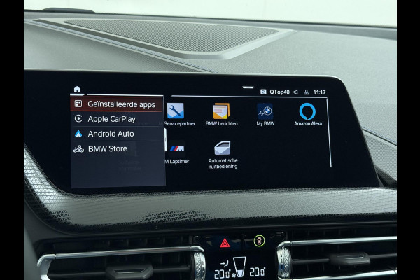 BMW 1-serie 118i Executive Edition M Sport | M SPORT | HARMAN & KARDON | ELEKTRISCHE ACHTERKLEP | CAMERA | ADAPTIVE CRUISE CONTROL | STOEL- & STUURVERWARMING | HEAD-UP | 19 INCH | INDIVIDUAL KLEUR STORM BAY METALLIC BOMVOL OPTIES